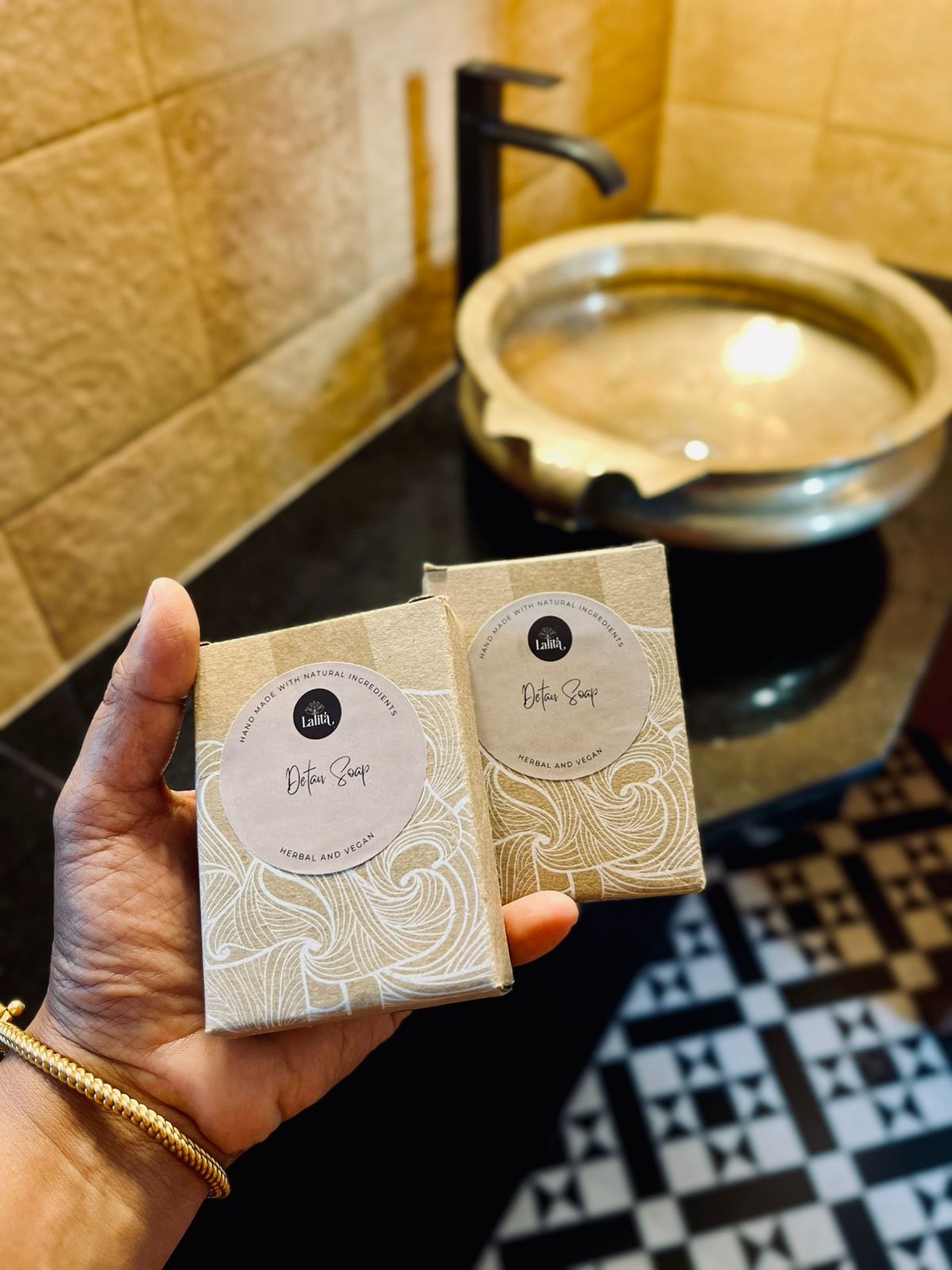 Detan Soap